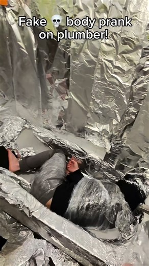 JDRemy on Instagram: "Fake 💀 body prank on plumber!"