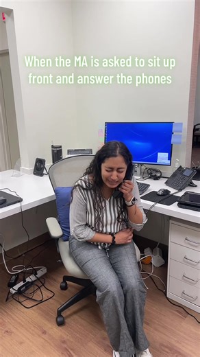 The Role of Medical Assistants at the Front Desk