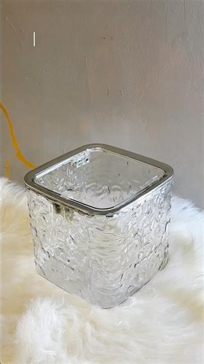 Clear design meets premium organization ✨with our Multi-Purpose Clear Acrylic Storage Box with Lid