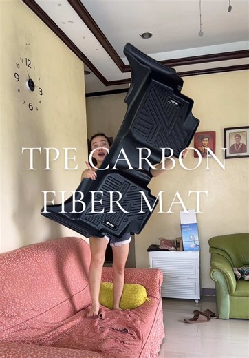 TPE Carbon Fiber Car Floor Mats: Easy Cleaning!