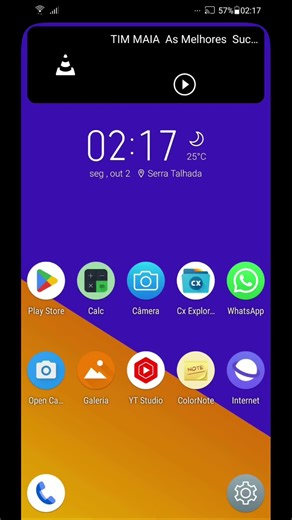 ColorNote - Tema Escuro Ative o tema escuro no aplicativo ColorNote para Android.