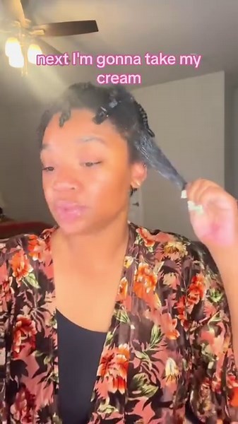 Ways to use our Grow Thick Oil part 2! The LOC method! Using a Liquid, Oil and Cream to lock in moisture to your hair! Stay tuned for part 3 when explore styling! #haircareroutine #healthyhairjourney #tailoredbeauty #growthickoil #naturalhair #haircare #hairgrowth #naturalingredients. | Tailored Beauty | Facebook