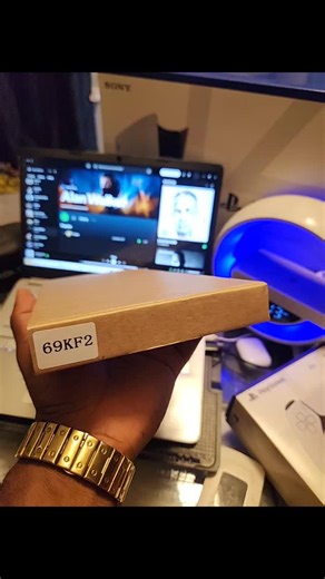 Chucho-Silva on Instagram: "Dell XPS 69KF2 Rechargeable Laptop Battery 💻🔋⚡ Compatible with: Dell Alienware M15; R3 || R4 M17; R3 || R4 G7 15 7500 G15 5510 || 5511 || 5515 || 5520 || 5521 Precision 5550 || 5560 || 5570 XPS 15 9500 || 9510 Vostro 7510 for Inspiron 7510 || 7610 || 7620 || P45E || P87F || P91F Series...etc Capacity: Li-ion battery 7167 mAh, 11.4V 86Wh⚡⚡ Today's Price: #58,999 Naira (Original) 💥💥 WhatsApp: +2347038979762 or +2349110130686 🤙 We deliver nationwide 🚛🛻🚗 #laptopba