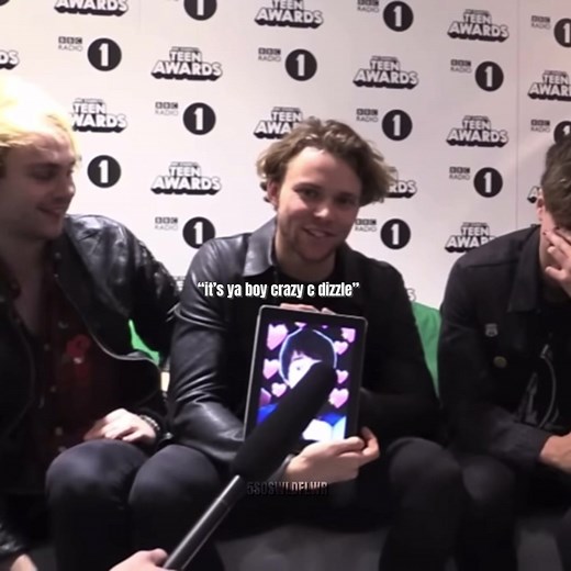 Calum Hood's Embarrassing Moment at the C Dizzle Concert 😭