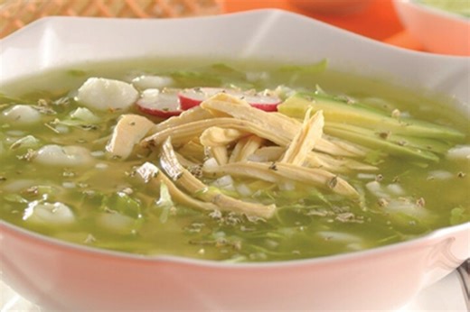 Cómo hacer pozole verde con pollo: receta tradicional paso a paso
