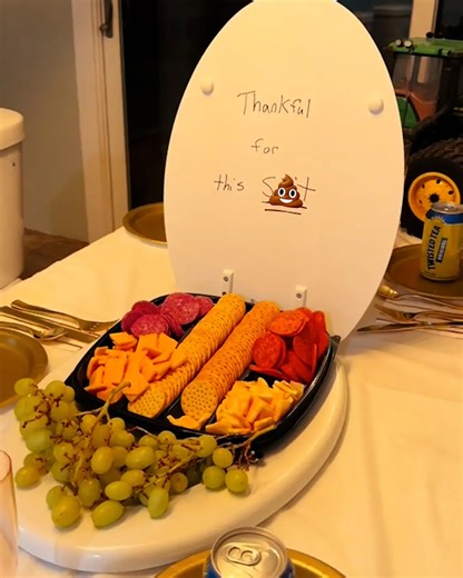 Your weekly reminder to host a ✨toilet takeout night✨ | FOODbible