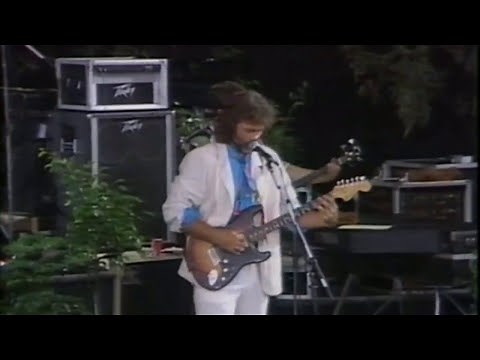 GARY MORRIS - 100% CHANCE OF RAIN (LIVE)