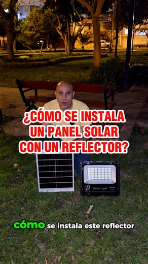 6.6K views · 70 reactions |  Instalación de panel solar y reflector. Revisa nuestra página web en el link de nuestro perfil. #lucessolares #panelessolares #reflectores | Luces Solares y Reflectores Pormayor.pe | Facebook