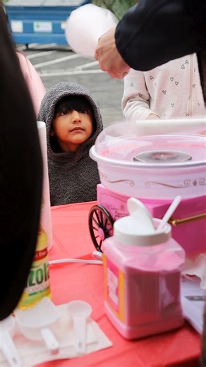 Education & Leadership Foundation on Instagram: "🥳🙌 We did it! Our Learn•Lead•Recycle program is live! We had a great time at our grand launch this past weekend! Remember you can support the work of the foundation through your donation of alumunium cans, plastic bottles, and glass bottles. Bring them to our offices, drop them into our reverse vending machines, or schedule a pick-up.♻️ 🥳🙌 ¡Meta superada! ¡Nuestro programa Learn•Lead•Recycle es una realidad! Disfrut