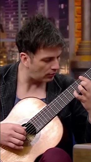 Dragon Ball GT no violão? Fabio Lima manda ver no The Noite!
