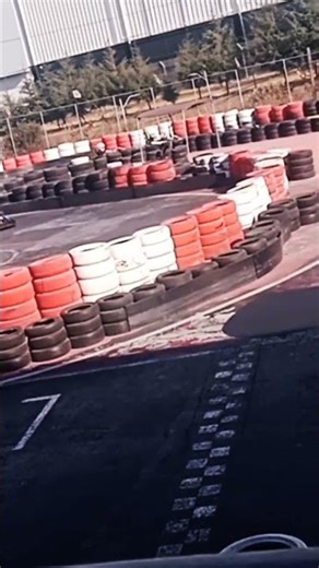 carreras de ¡Go cars! #carreras #lukskyewoker #carros