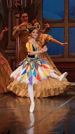 Short part of the dance from the Russian ballet The Nutcracker