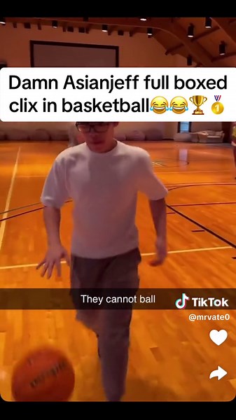 Asian Jeff Boxed Clix in Basketball IRL