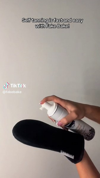 Self tanning is fast and easy with Fake Bake!