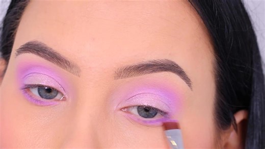 EASY Lilac Eye Makeup Tutorial using only TWO eyeshadows!