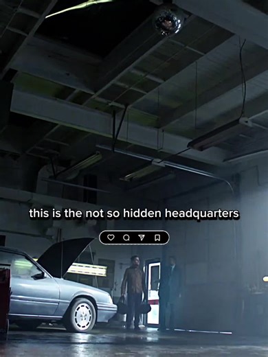 OLIVER TRICKS BRATVA MEMBERS WITH A SPECIAL MOVE 🏹😎 #Shorts #Arrow #GreenArrow #DCComics #Tactical In a clever and high-stakes moment from , Oliver Queen outsmarts the Bratva using a precise and unexpected combat move. His tactical brilliance and survival instincts prove why he remains one step ahead in the dangerous world of crime and loyalty. #BarryAllen #TheFlash #OliverQueen #GreenArrow #JohnDiggle #Bratva #LaurelLance #SaraLance #RedArrow #Arrow #ArrowverseUSA #Arrowverse #DC #DCComics #E