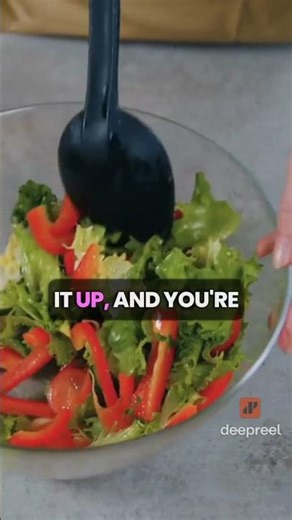 Easy Chicken and Egg Salad Recipe | Healthy & Quick 5-Minute Lunch Idea #shorts