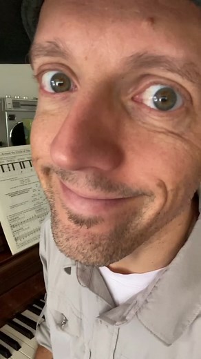 Morningwood Band Performance Featuring Pianoman and Basshole