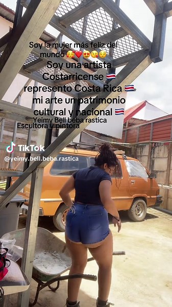 Yeimy Bell: Artista Costarricense y Su Patrimonio Cultural