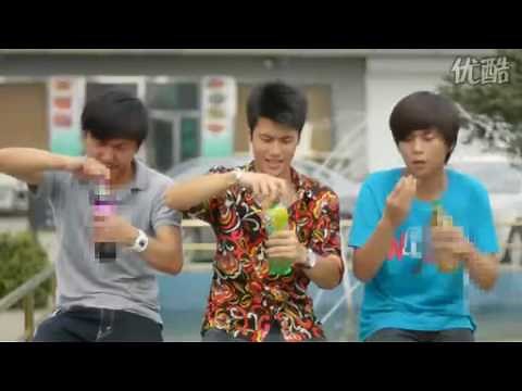 Hilarious 7UP Chinese Commercial—Tragedy Guy!【complete version】胡戈作品