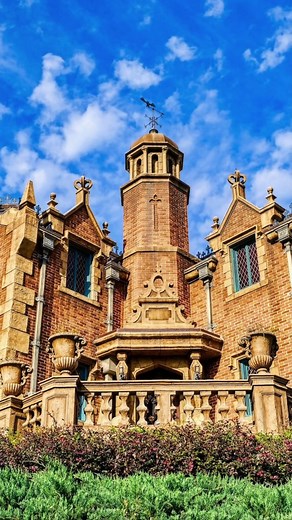 2.9K views · 36 reactions | The Real Story Behind Disney’s Most Cursed Castle #disney #cursed #castle | Behind The Castle Walls | Facebook