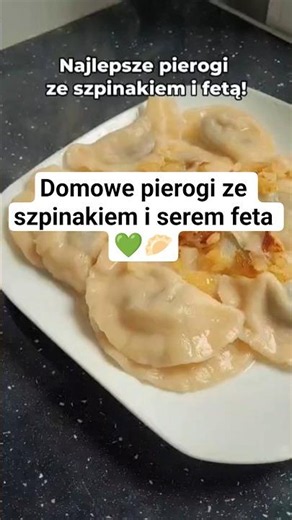 Domowe pierogi ze szpinakiem i serem feta 💚🥟 #codziennysmak #gotowanie