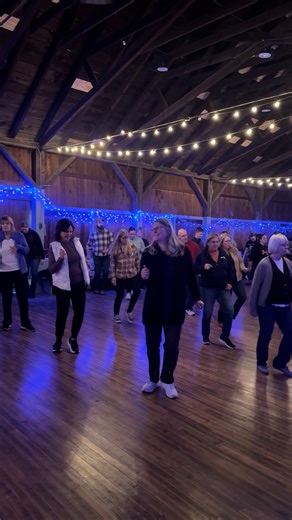 💃🔥 Beginner Classes are OFFICIALLY underway! 🔥💃 We are so excited to have our beginner sessions rolling — and Monday night in Dover did NOT disappoint! With 89 people on the floor, every single one of them was busting a move and bringing the energy. 🤍 From first steps to growing confidence, the room was filled with excitement, laughter, and a whole lot of dancing. We even squeezed in some open dance time at the end of the session for review, and watching everyone put their new skills to use
