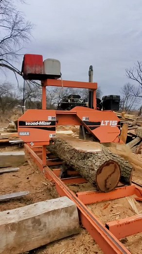 Walnut log that was rotten on one end is processed into 1 1/4 inch & 2 1/4 inch thick live edge slabs. Found a few very small nails and one good sized bullet. These slabs will make some interesting river gtables! #ermersawmill #woodmizer #sawmill #sawmillbusiness #sawmilling #wood #walnut #liveedge #rivertable #urbanwood #wisconsin #liveedgeslabs #woodbusiness