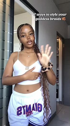 Styling Tips: 7 Unique Ways to Style Your Goddess Braids 🫵🏽