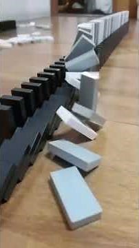 Domino Falling!