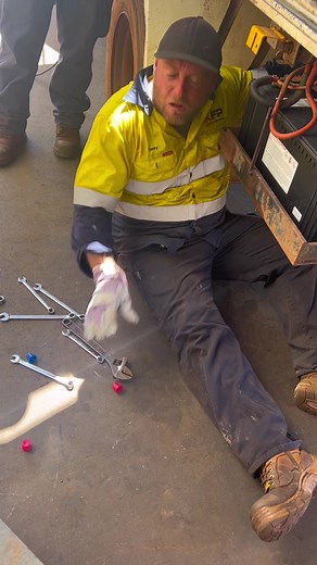 He just makes it too easy, the pure fear in his eyes, he thought he got electrocuted 😂😂😂 #fyp #foryoupage #scareprank #trend #funny #comedyvideo #comedytiktok