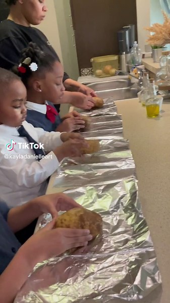 Pot Roast stuffed potatoes 😊♥️