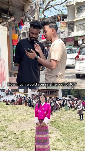 Follow and dm for your turn 😍 #momikhan #shorts #ytshorts