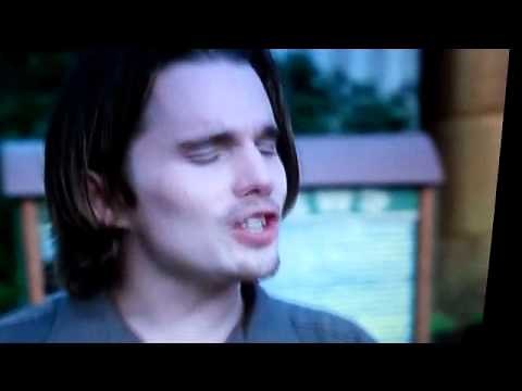 Reality Bites: Lileana and Troy first kiss