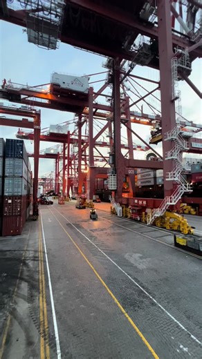 Experience the Beauty of Colombo Port in Sri Lanka