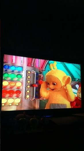 Teletubbies Favourite Things Noo Noo Blows The Ball Out