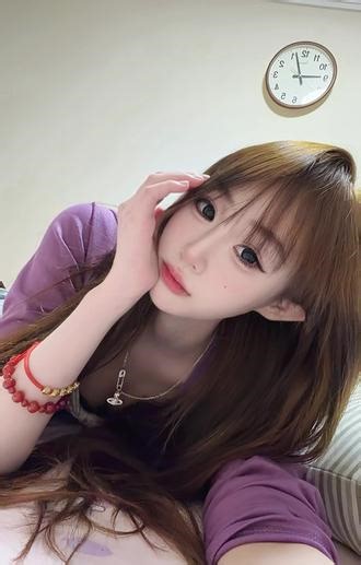 怎么又来看我了 是新聊的那个不如我吗