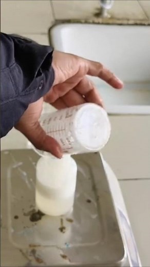 🪳 Kitchen & Bathroom Se Cockroach Clean ✨ home made cockroach killer!