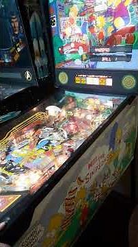 Data East THE SIMPSONS arcade pinball machine for SALE