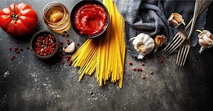 11 Kitchen Essentials For Italian Cooking - Eat Like an Italian