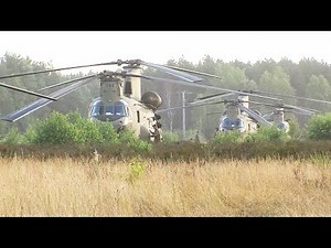 Boeing CH 47 Chinook US Army Helicopters