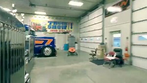 From everyone here at Rollin Transport, we would like to wish everyone a Happy New Year! Bring it on 2017! | Rollin Transport LLC