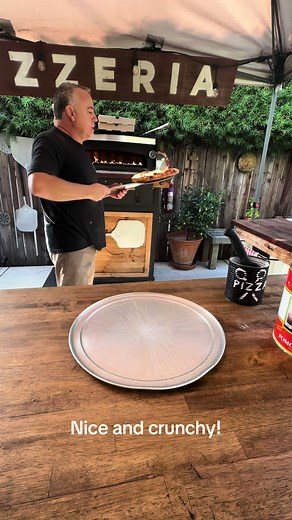 Crispy Cheese Pie Recipe for Pizza Lovers