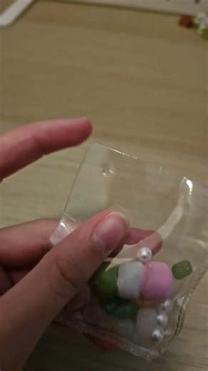 ~☆°How to make a charm shaker keychain°☆~