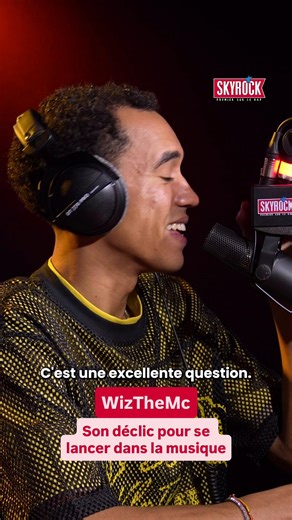 SKYROCK FM on Instagram: "@wizthemc dévoile comment il a eu le déclic pour la musique 🎤 L’interview en entier disponible sur YouTube avec @mrik 🔥🔥"