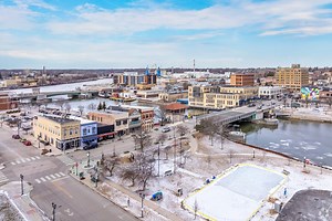 Living in Manitowoc, WI