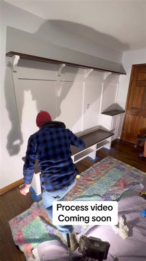 This mud room is coming together nicely. I’ll do a full process video of this install coming soon. What do you think of this design? Follow and stay tuned 🤙🏻 #carpenter #maker #mudroom #design #fyp