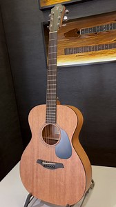 If warm bass frequencies and a focused midrange are what you're after, this Blue OM-MM might just be the right one for you! It boasts an all-mahogany construction, and thanks to the minimalistic Open Pore Finish, the structure of its gorgeous grain can be admired by everyone. Blue OM-MM suggested retail price: $ 1454 / € 1385 More info: https://bit.ly/3uMKRu8 #furchguitars #acousticguitar #furchblueseries | Furch Guitars