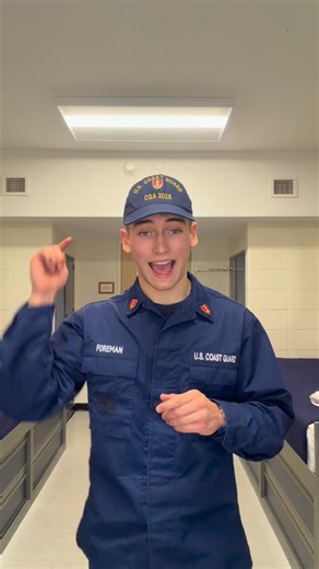 Leaving Military College. Get ready with me for a Day in the Life leaving a Military Service Academy for Thanksgiving leave! #serviceacademy #explorepage✨ #militarylife | Nick Foreman