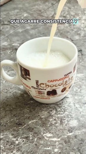 Chocolate Caliente con Merengue en Polvo ¡Súper fácil! 🍫🔥